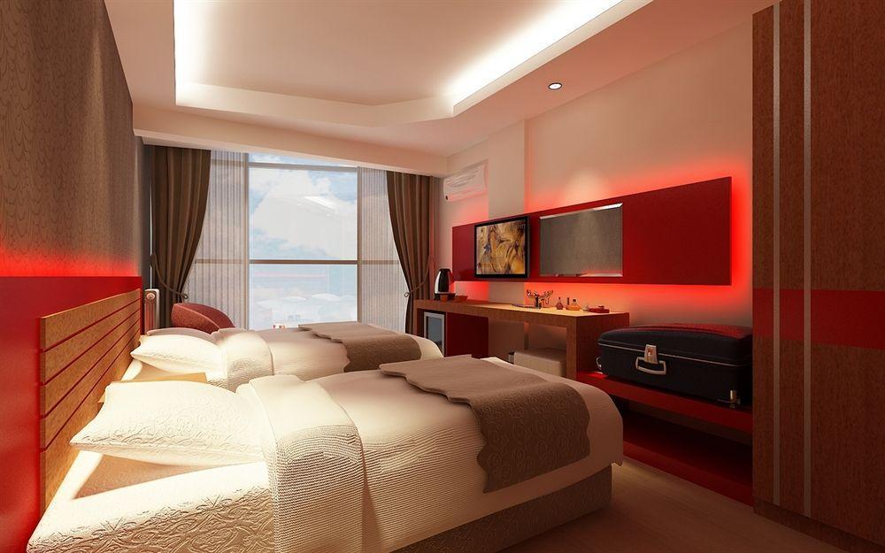 Anil Hotel Bergama Exterior foto