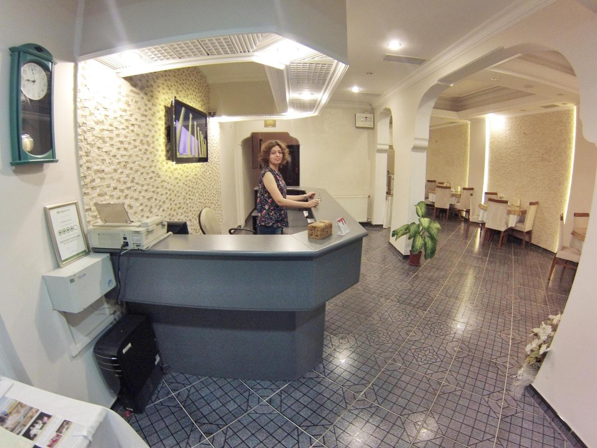 Anil Hotel Bergama Exterior foto