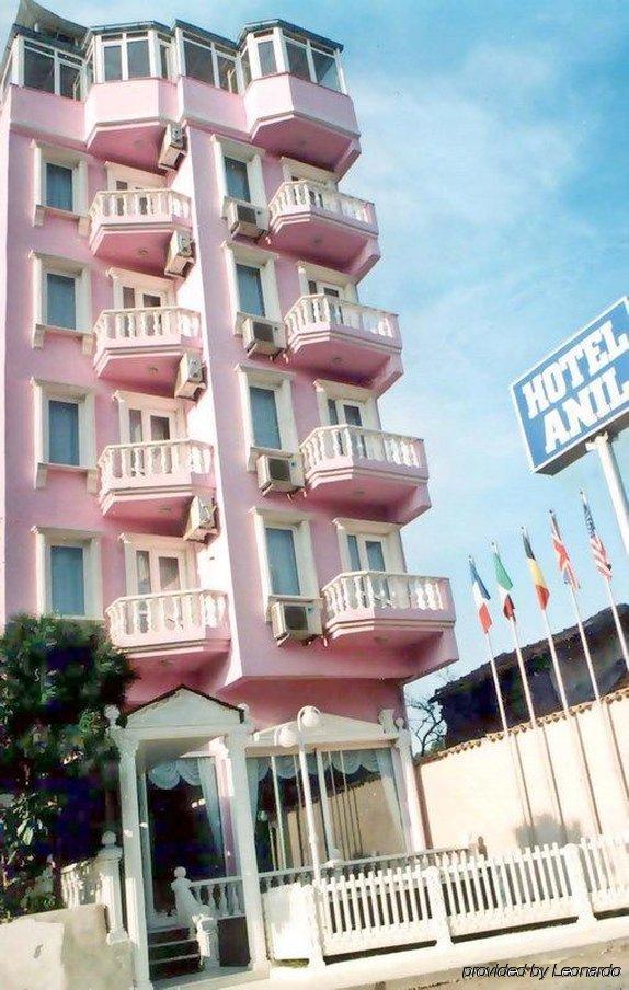 Anil Hotel Bergama Exterior foto