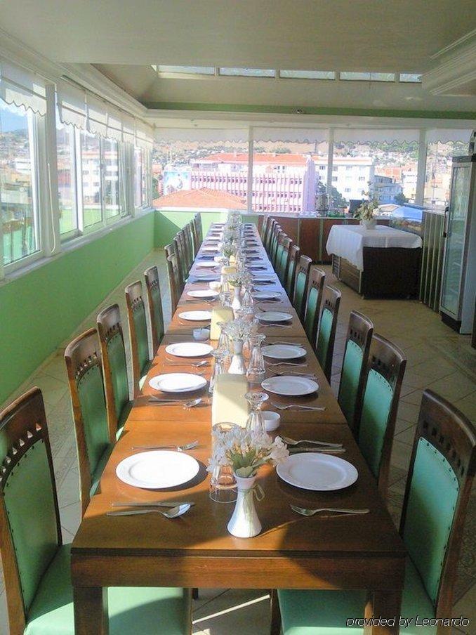 Anil Hotel Bergama Restaurante foto