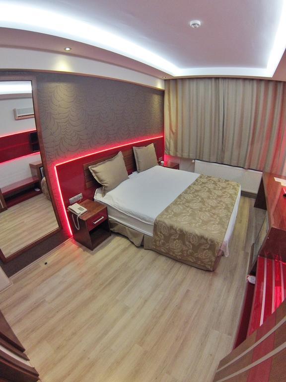 Anil Hotel Bergama Exterior foto